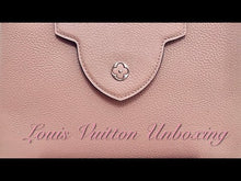 Load and play video in Gallery viewer, LOUIS VUITTON CAPUCINES MM MAGNOLIA PINK / PYTHON OR PINK STRAP TAURILLON LEATHER
