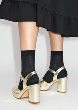 Load image into Gallery viewer, Crossover Block Heel Sandal
