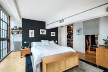 Load image into Gallery viewer, 2 bed lofty style apartment (city)
