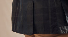 Load image into Gallery viewer, Edwinstowe Waxed Cotton Field Jacket
