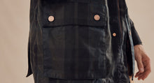 Load image into Gallery viewer, Edwinstowe Waxed Cotton Field Jacket
