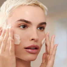 Load image into Gallery viewer, LUMINOUS CLEANSING BALM - 100ML
