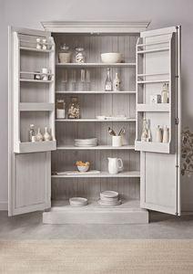 Lotte Larder Cabinet